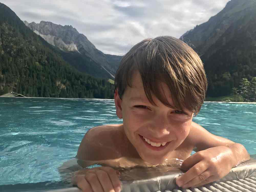 Familienurlaub Allgäu im Familienhotel mit Pool: Der Rosenhof, Familienhotel Kleinwalsertal