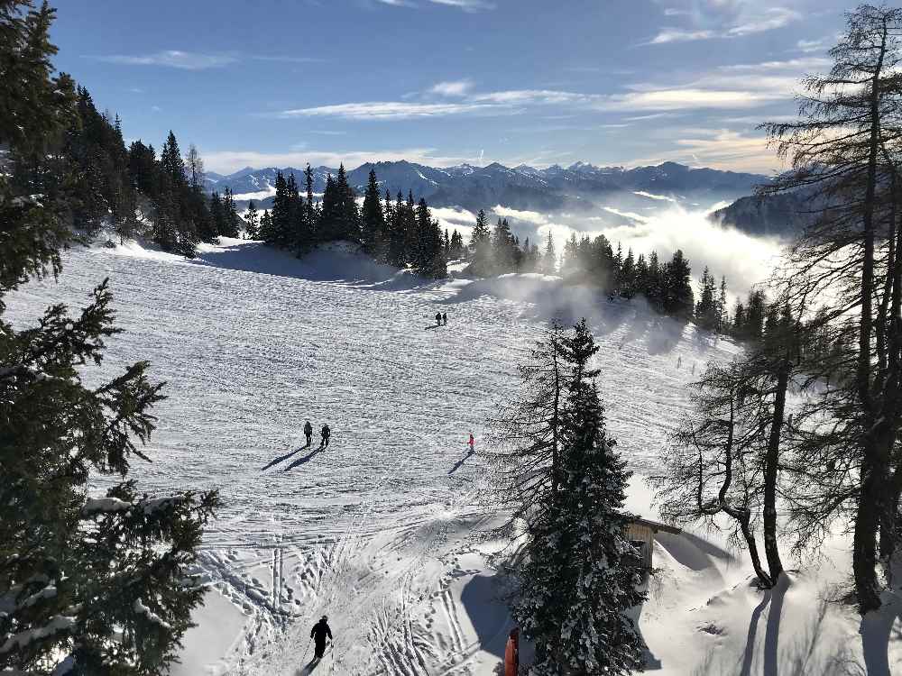 Freie Sicht auf die Gipfel der Alpen: Was für ein Traum im Skigebiet Rofan in Tirol