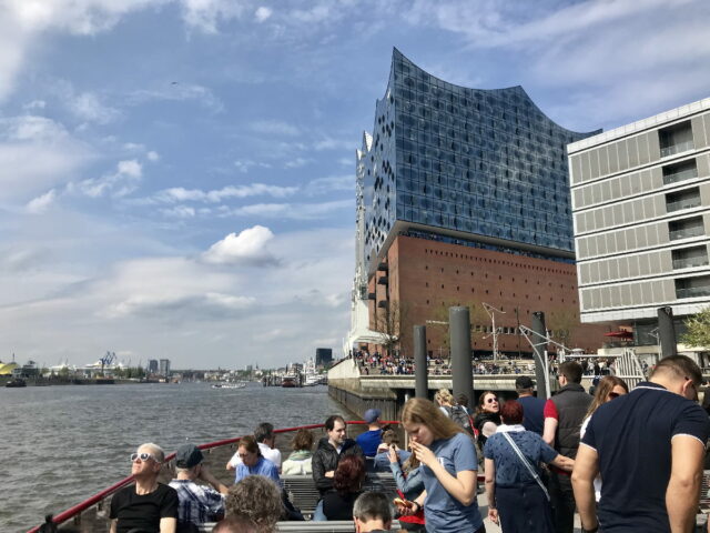 HAFENRUNDFAHRT HAMBURG Mit Kindern & Speicherstadt ️