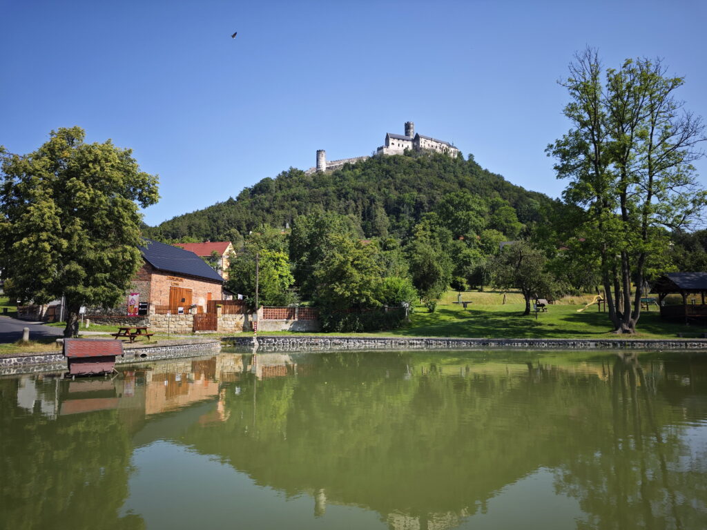 Die Burgruine Bezděz, Ausflugsziel im Böhmischen Paradies