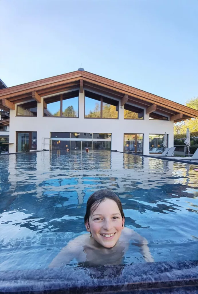 Familienhotel Österreich mit Pool und See - Das Walchsee Aktivresort