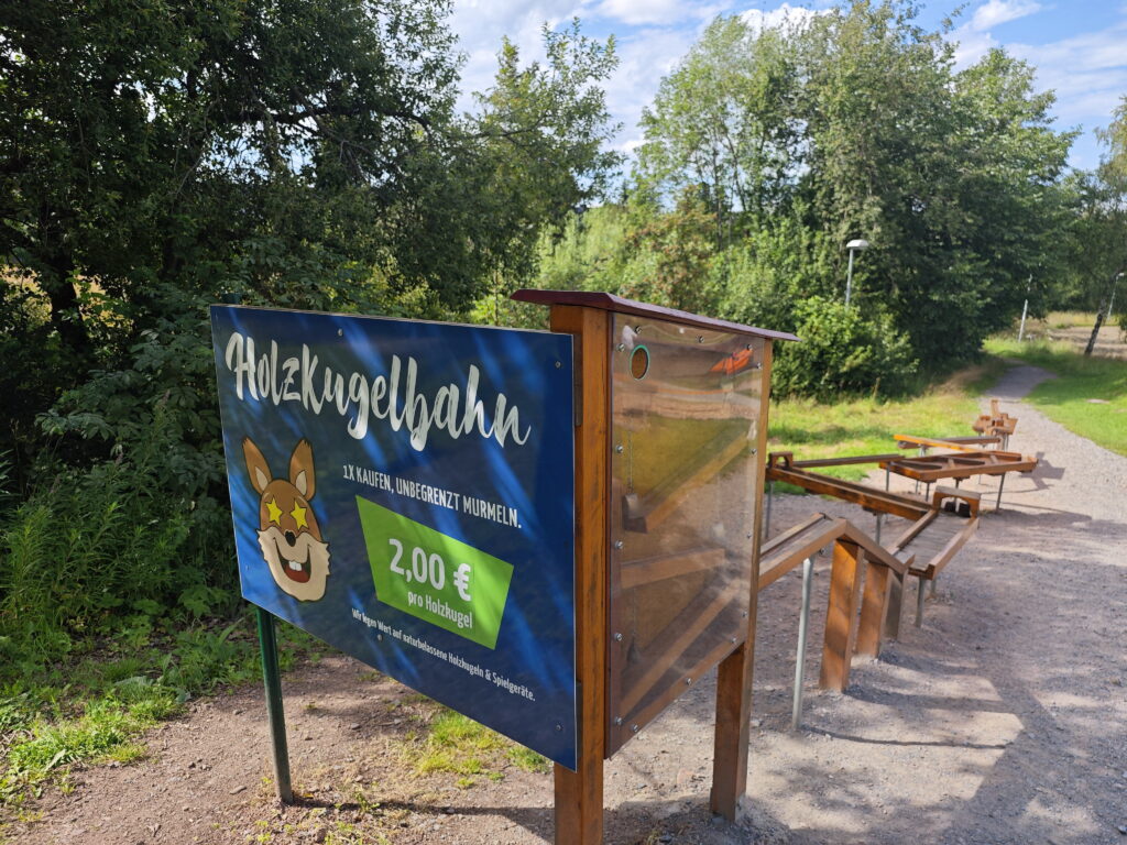 Kurzweilig war auch die Kugelbahn im Erzgebirge mit Kindern