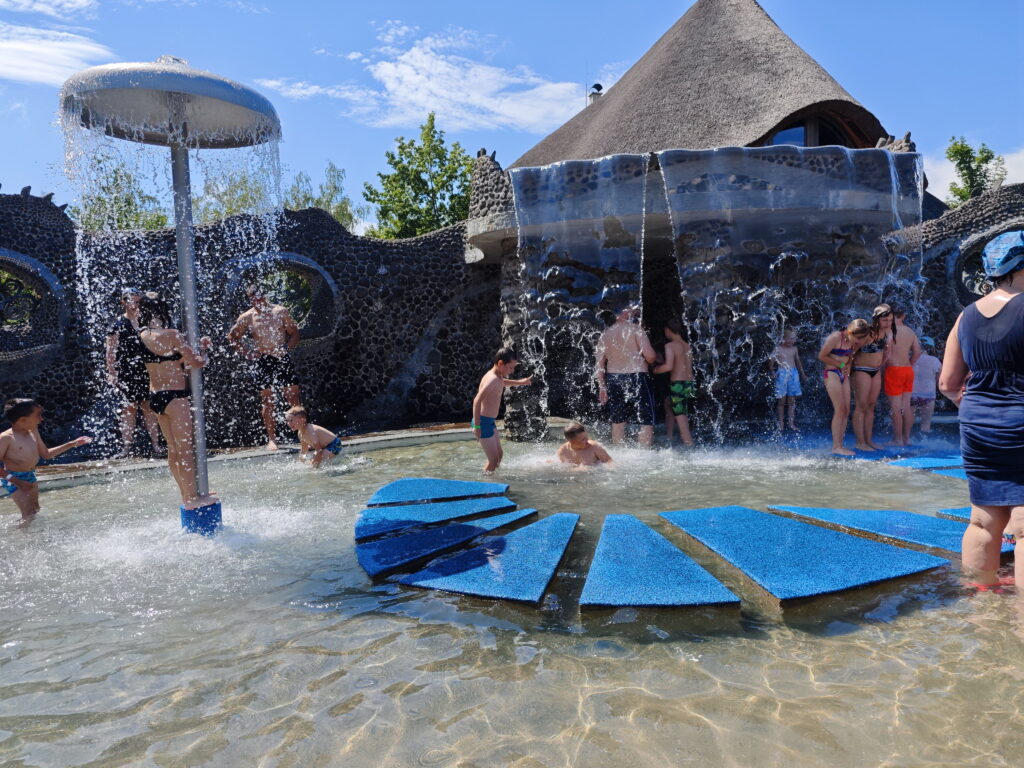 Mirakulum Park mit Wasserspiele für heiße Tage