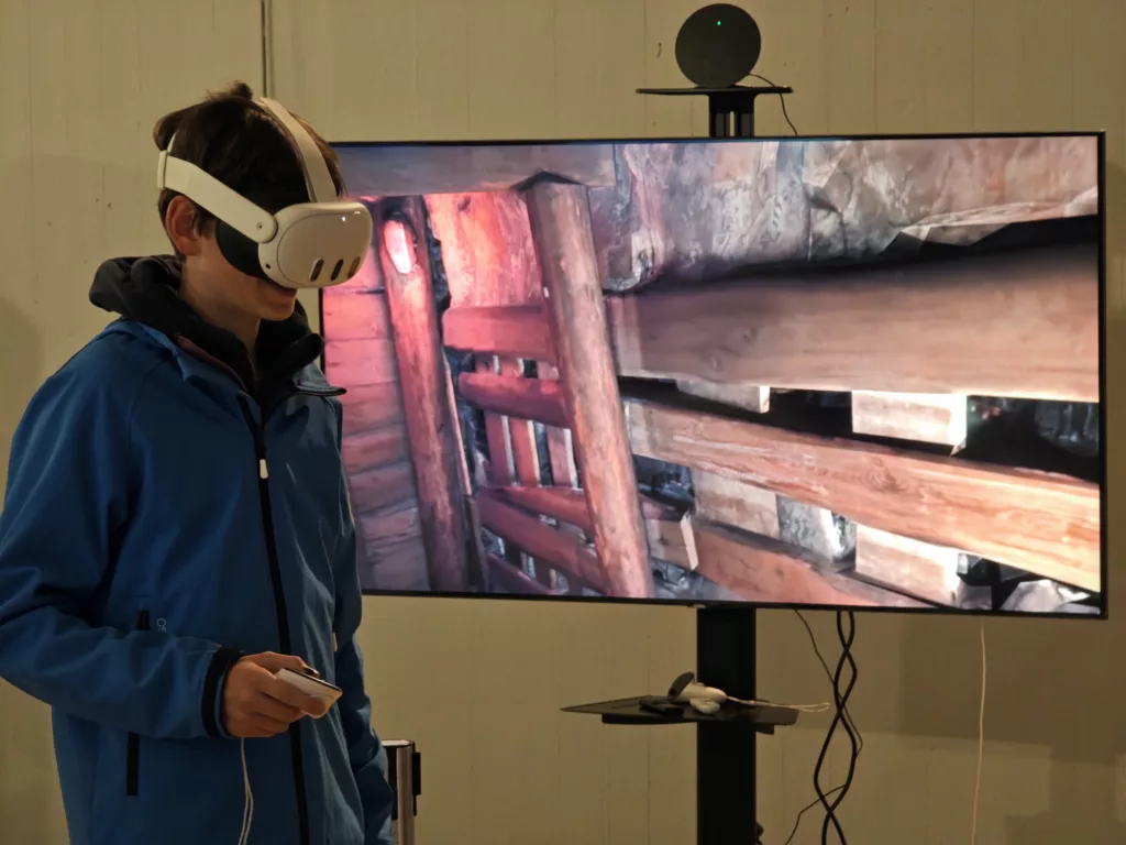 Entdecke die virtuellen Welten im Radom Raisting - anhand einer VR-Brille